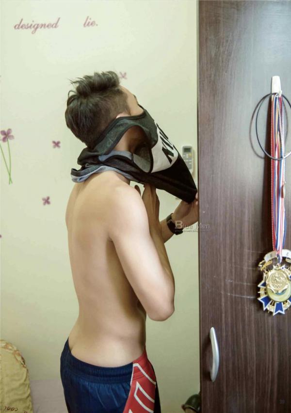 Blue-Men-No.209-EbookVideo