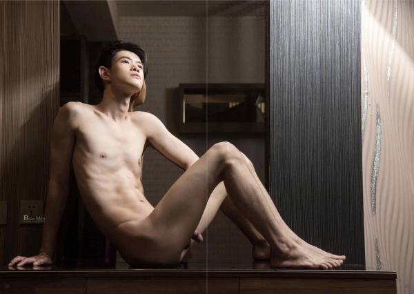 Blue-Men-No.211-–-Chris-EbookVideo