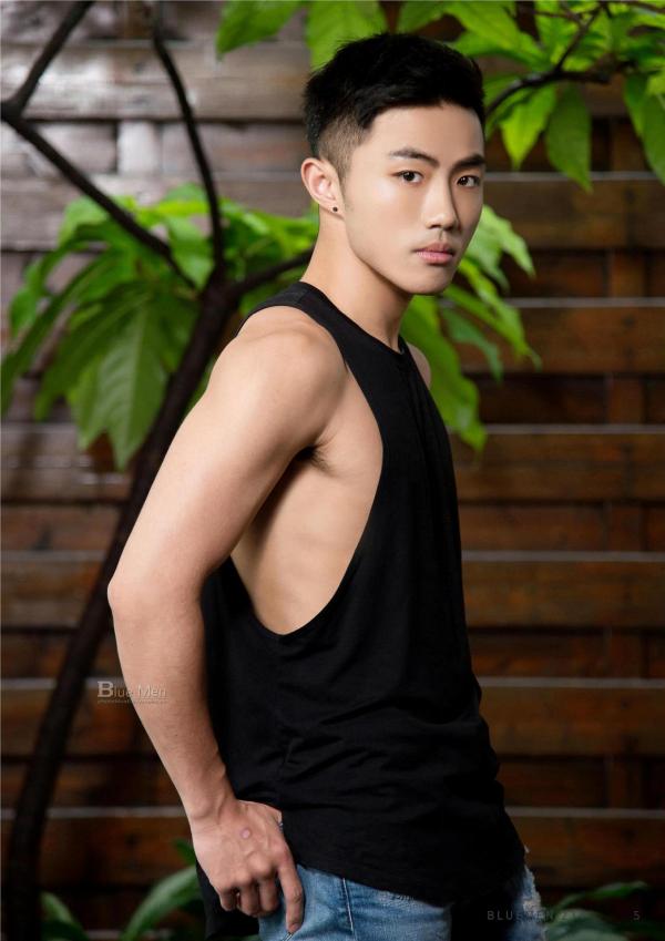 Blue-Men-No.234-EbookVideo