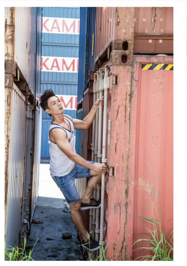 Blue-Men-No.239-EbookVideo