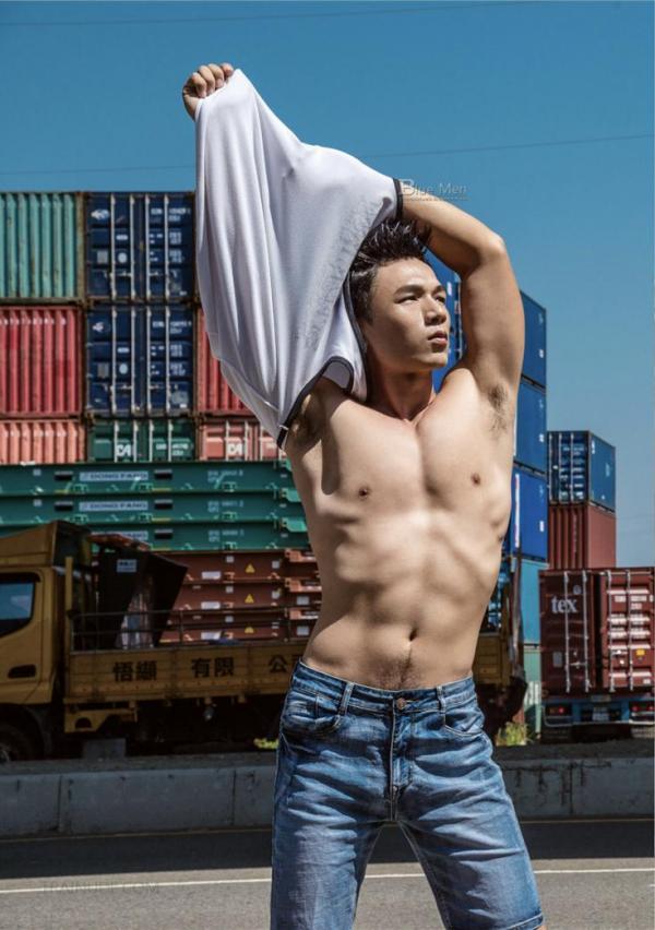 Blue-Men-No.239-EbookVideo