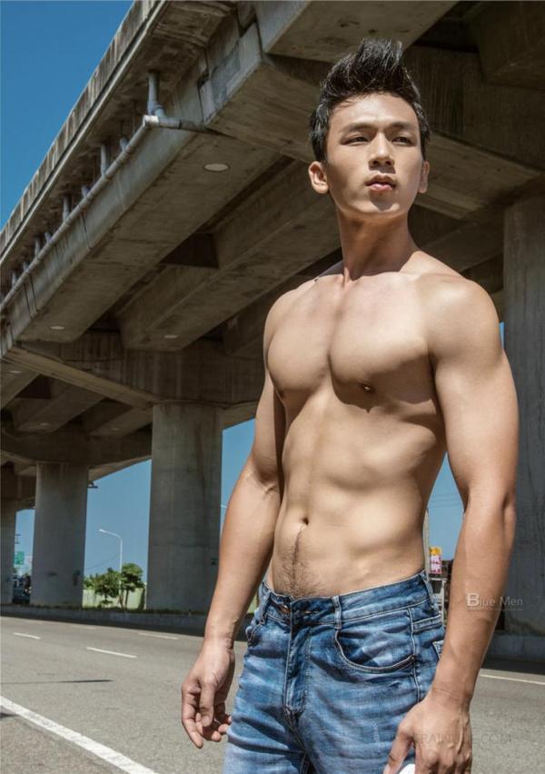 Blue-Men-No.239-EbookVideo