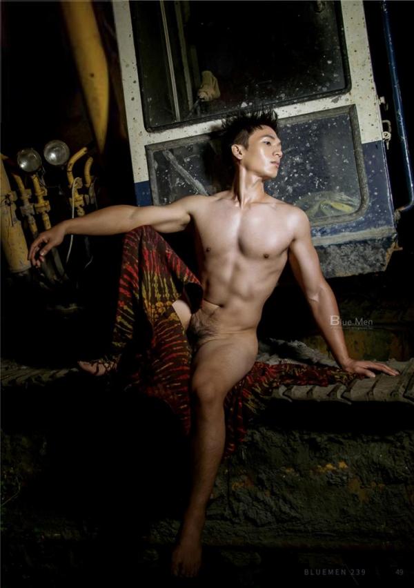 Blue-Men-No.239-EbookVideo