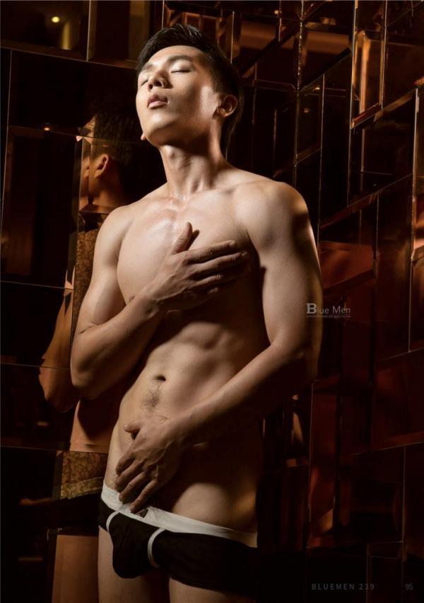 Blue-Men-No.239-EbookVideo