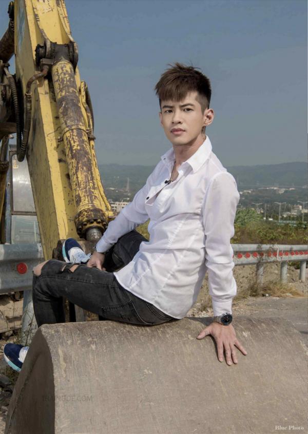 Blue-Photo-87--EbookVideo-