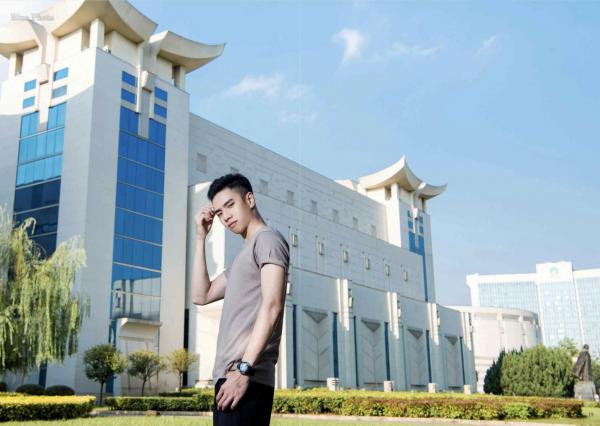 Blue-Photo-No.105-–-Allen-EbookVideo