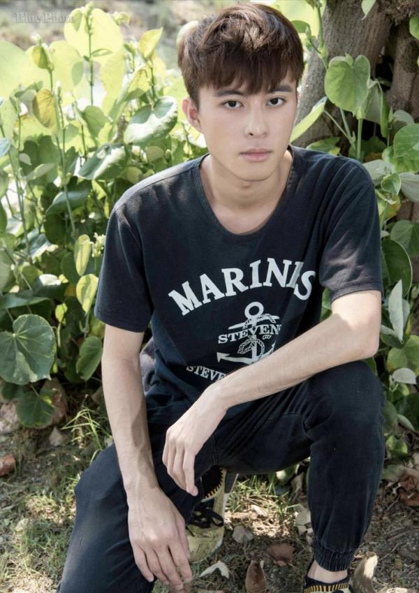 Blue-Photo-No.78-Ebook