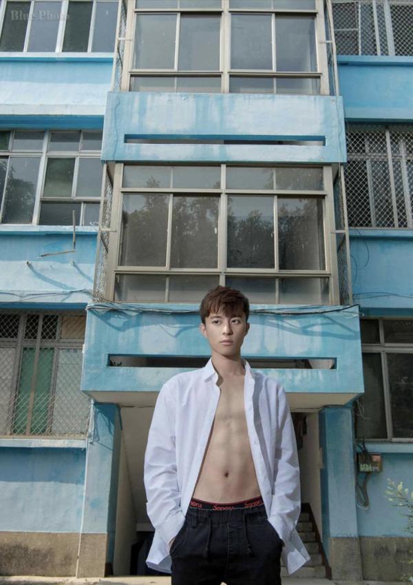 Blue-Photo-No.78-Ebook