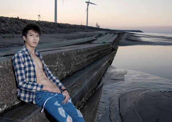 Blue-Photo-No.93-EbookVideo