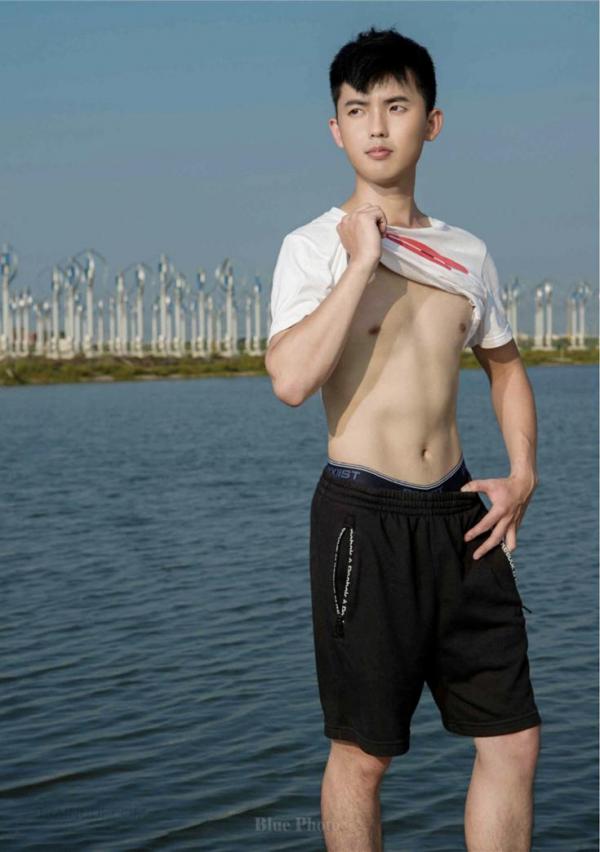 Blue-Photo-No.95-EbookVideo