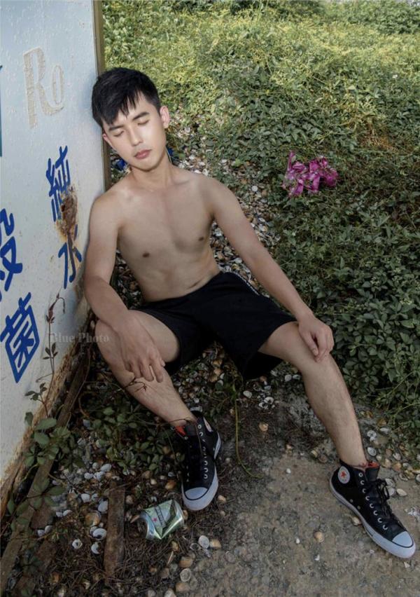 Blue-Photo-No.95-EbookVideo