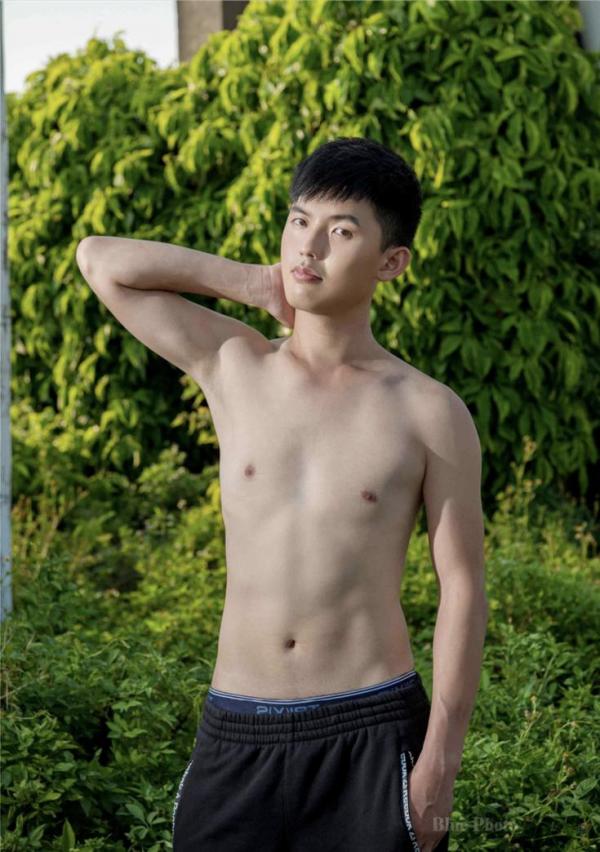 Blue-Photo-No.95-EbookVideo