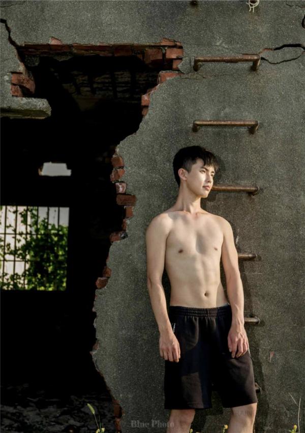 Blue-Photo-No.95-EbookVideo