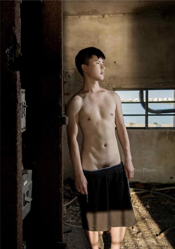 Blue-Photo-No.95-EbookVideo