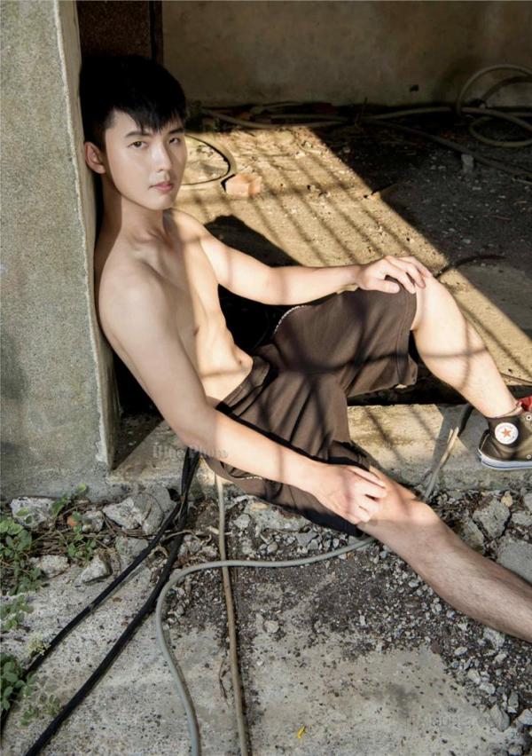 Blue-Photo-No.95-EbookVideo