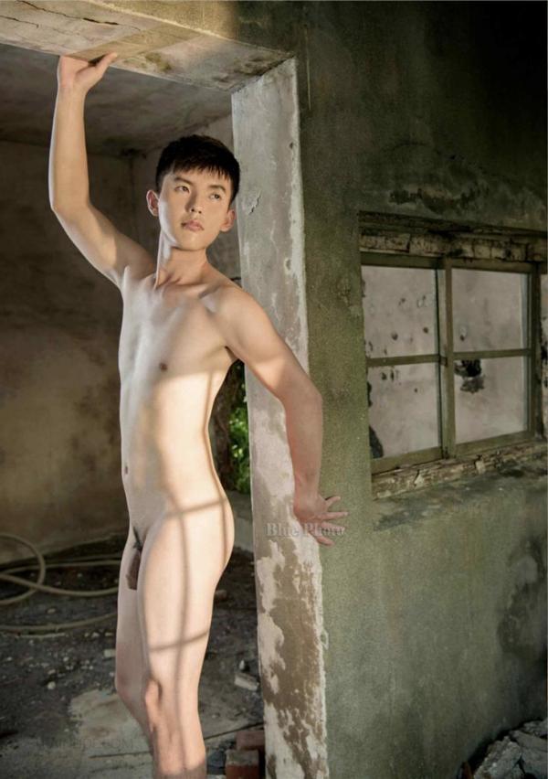 Blue-Photo-No.95-EbookVideo