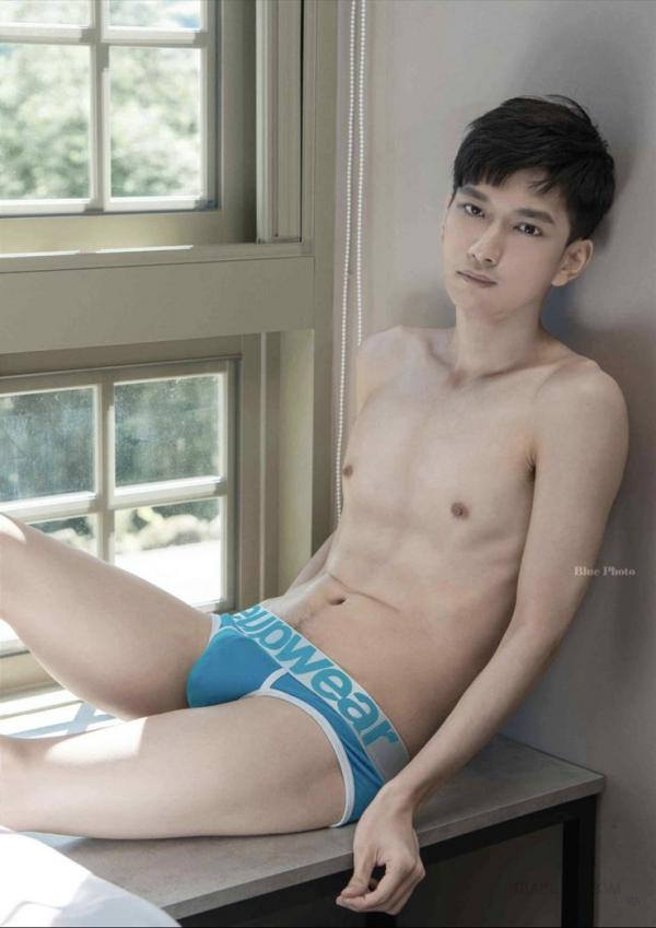 Blue-photo-64-–-River-EbookVideo