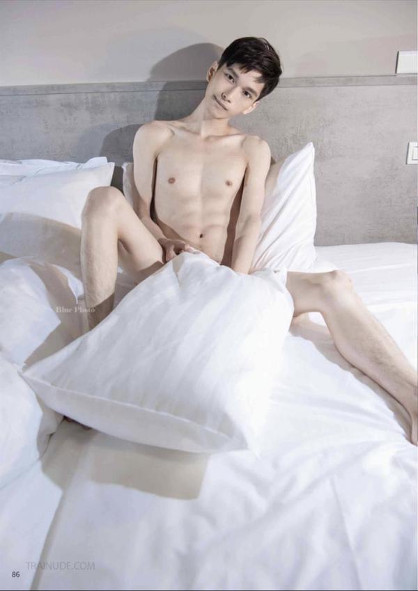 Blue-photo-64-–-River-EbookVideo