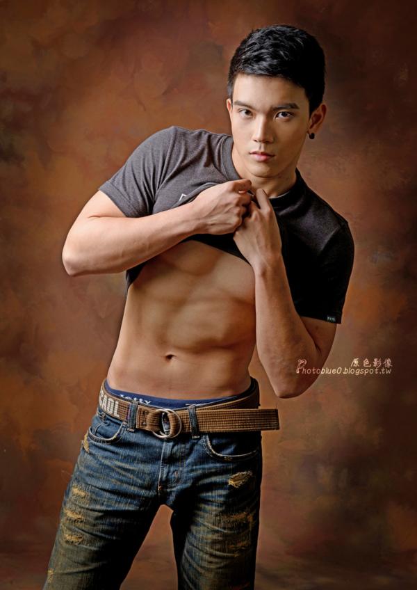 BlueMan-10-:-Sex-And-Model