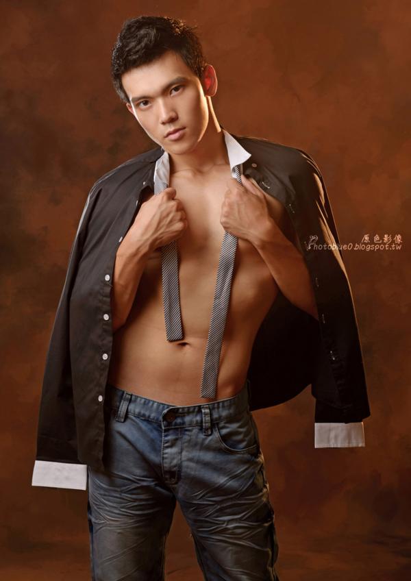 BlueMan-10-:-Sex-And-Model