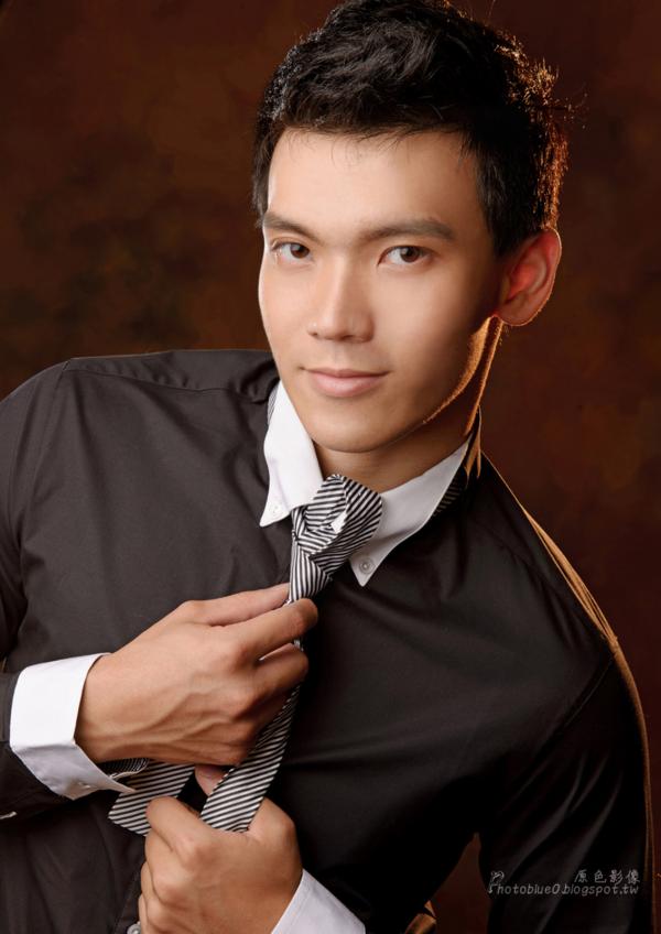 BlueMan-10-:-Sex-And-Model