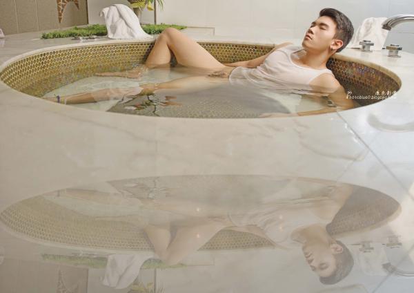 BlueMan-10-:-Sex-And-Model