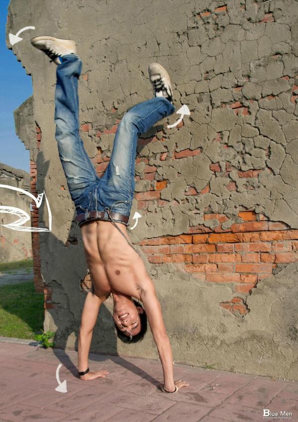 BlueMan-56--Pics--BTS-