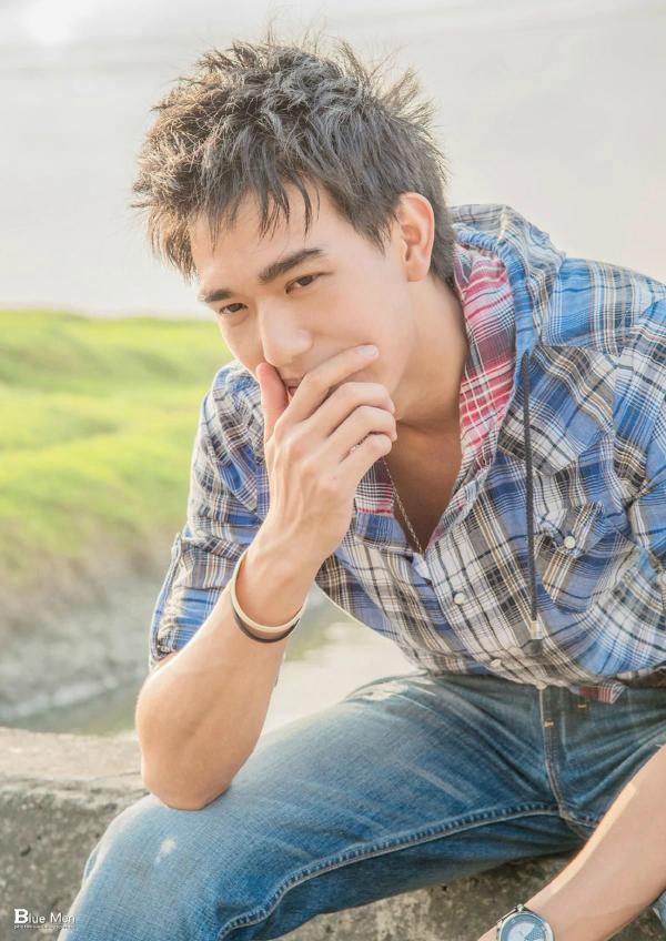 BlueMan-56--Pics--BTS-