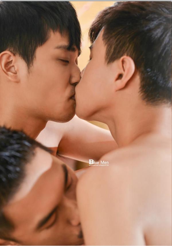 BlueMan-69---Passion-Play