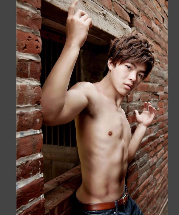 Blueman-Magazine-no.103