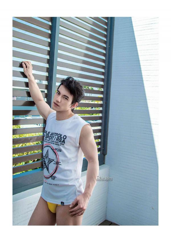 Bluemen-Magazine-no.104--ERIC