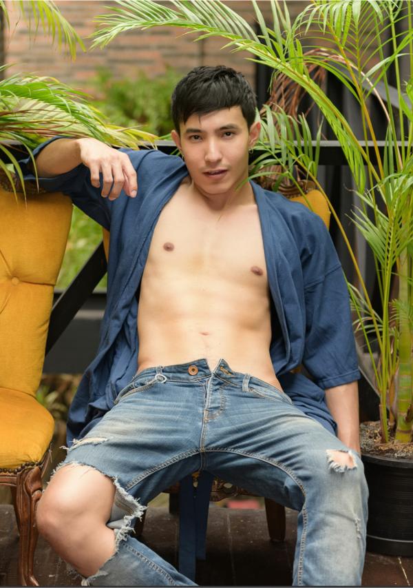 Brothers-Vol.13---Tae