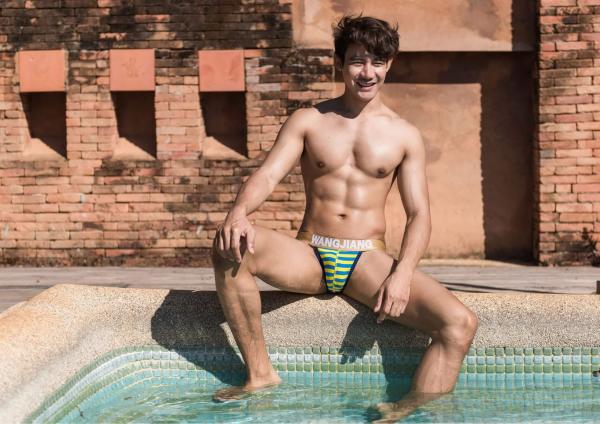 Brothers-Vol.17-Mail