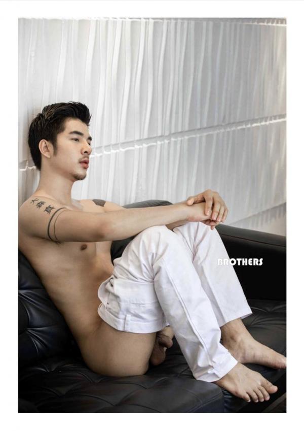 Brothers-Vol.33--Parn