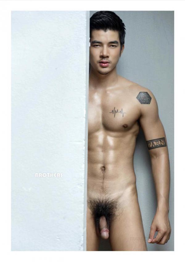 Brothers-Vol.33--Parn