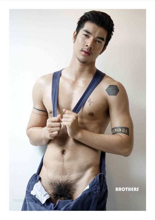 Brothers-Vol.33--Parn