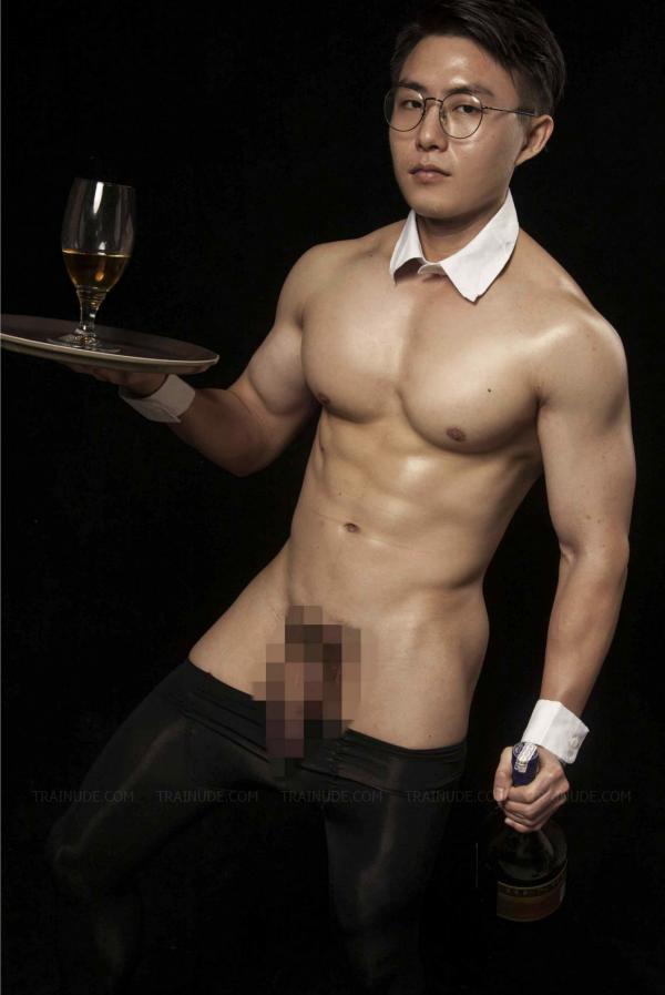 Catch-Me-03--Henry-TriỆu