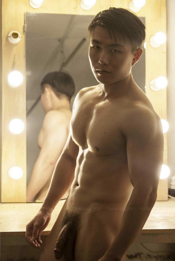 Catch-Me-03--Henry-TriỆu