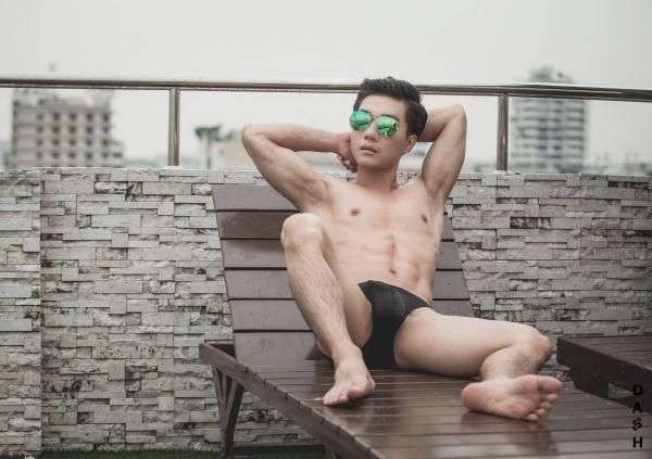 DASH-01-–-Ray-Of-Light