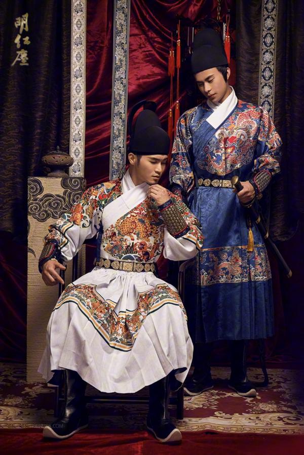 DaoXQ.KinG--HOÀNG-THƯỢNG-VÀ-TÔI