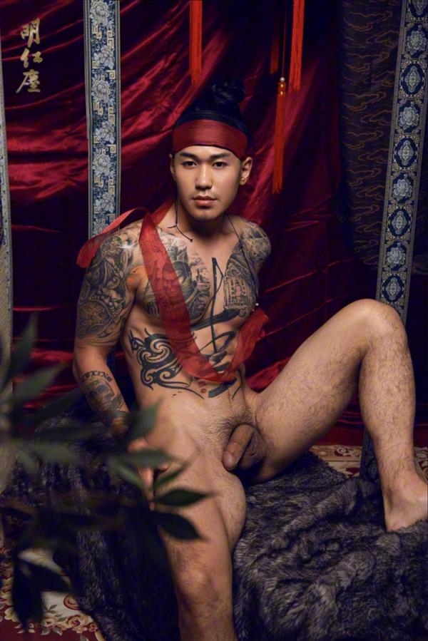 DaoXQ.KinG--HOÀNG-THƯỢNG-VÀ-TÔI