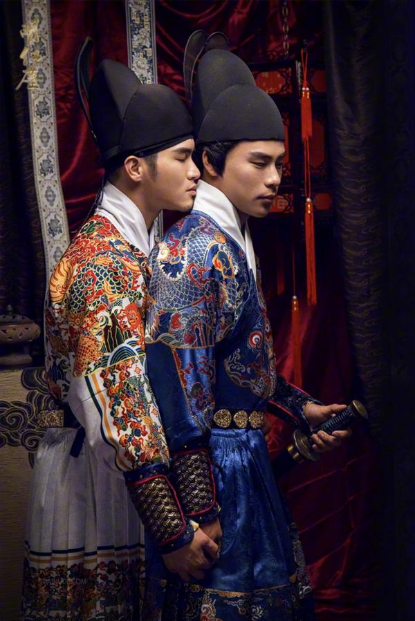 DaoXQ.KinG--HOÀNG-THƯỢNG-VÀ-TÔI