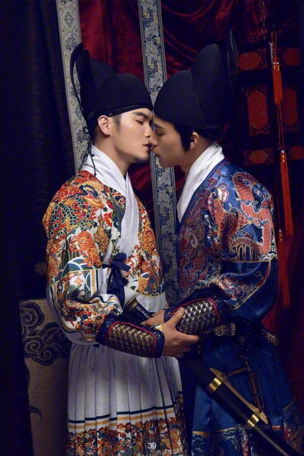 DaoXQ.KinG--HOÀNG-THƯỢNG-VÀ-TÔI