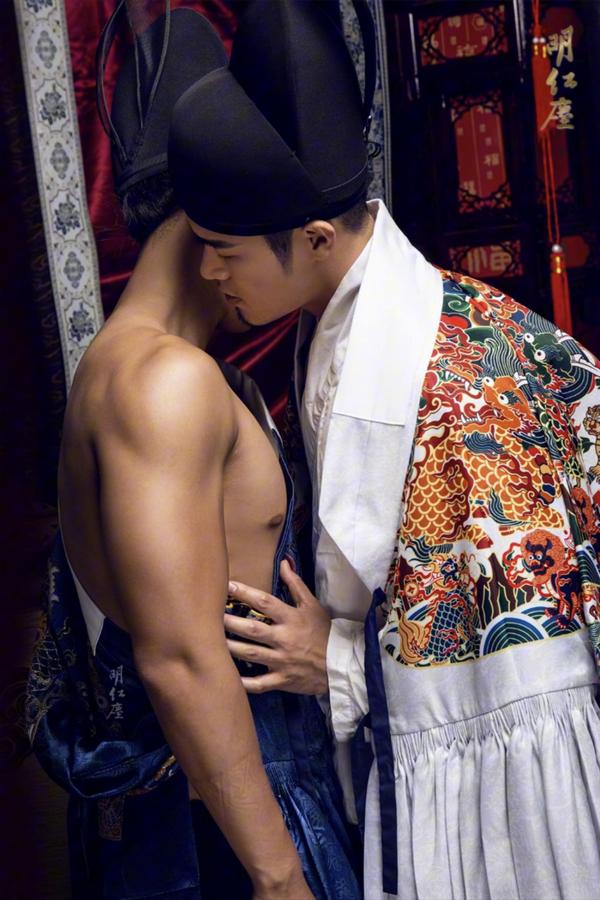 DaoXQ.KinG--HOÀNG-THƯỢNG-VÀ-TÔI