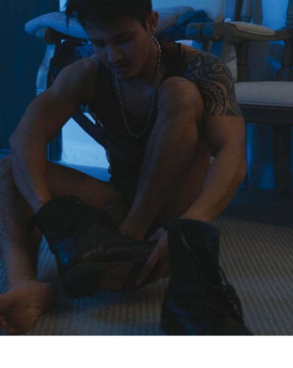 December-Cushy-01--Bheady