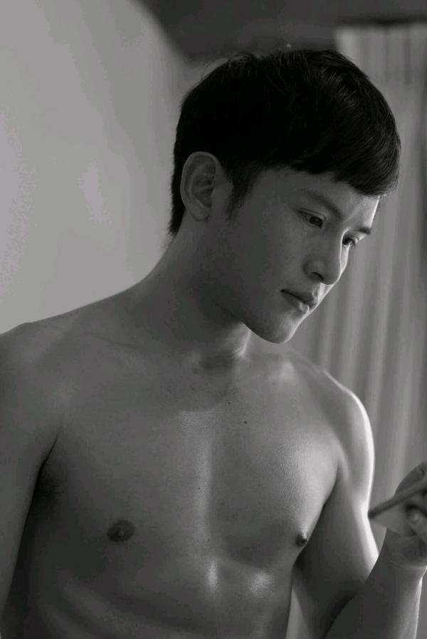 FAP-03--Private-Emotion-Pics--BtS