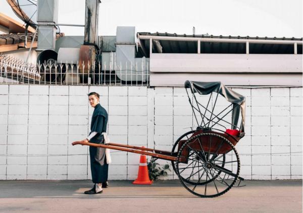 FOXX-04--The-Rickshaw-Man