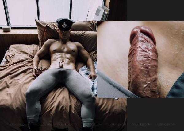 FOXX-vol.-1-–-An-Đức-Quân-Quân-Cua