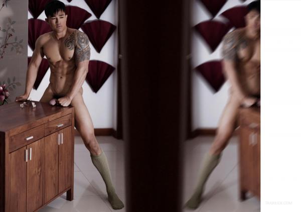 Favorite-X-issue-01--Earth-Woraphong--EbookVideo-