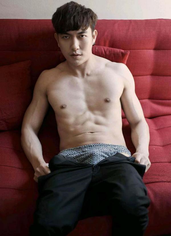 GOSH-GUY-17--Cartoon-Sawet